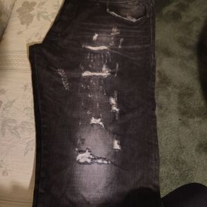 Distressed Black Jeans akoo sz 44